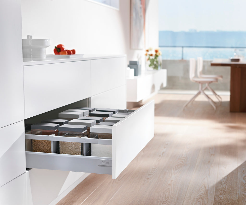 Box Systems – Blum Warehouse